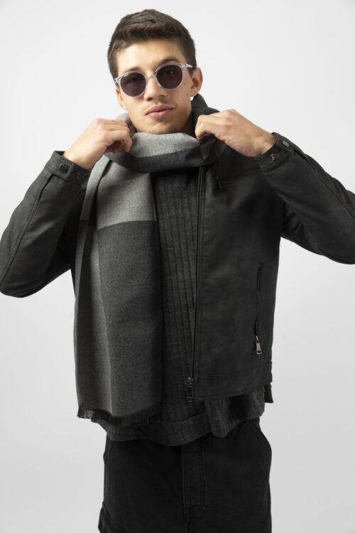 Giacca in eco pelle