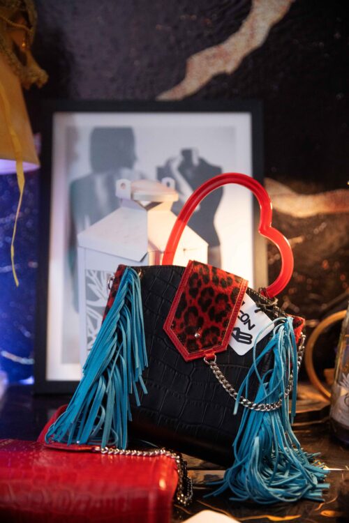 borsa a mano con cuore